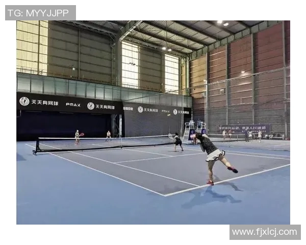 杭州网球队在大师赛中的默契配合与战术分析