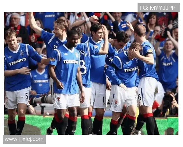 喀山与帕纳辛纳的精彩对决揭示足球战术与团队合作的魅力